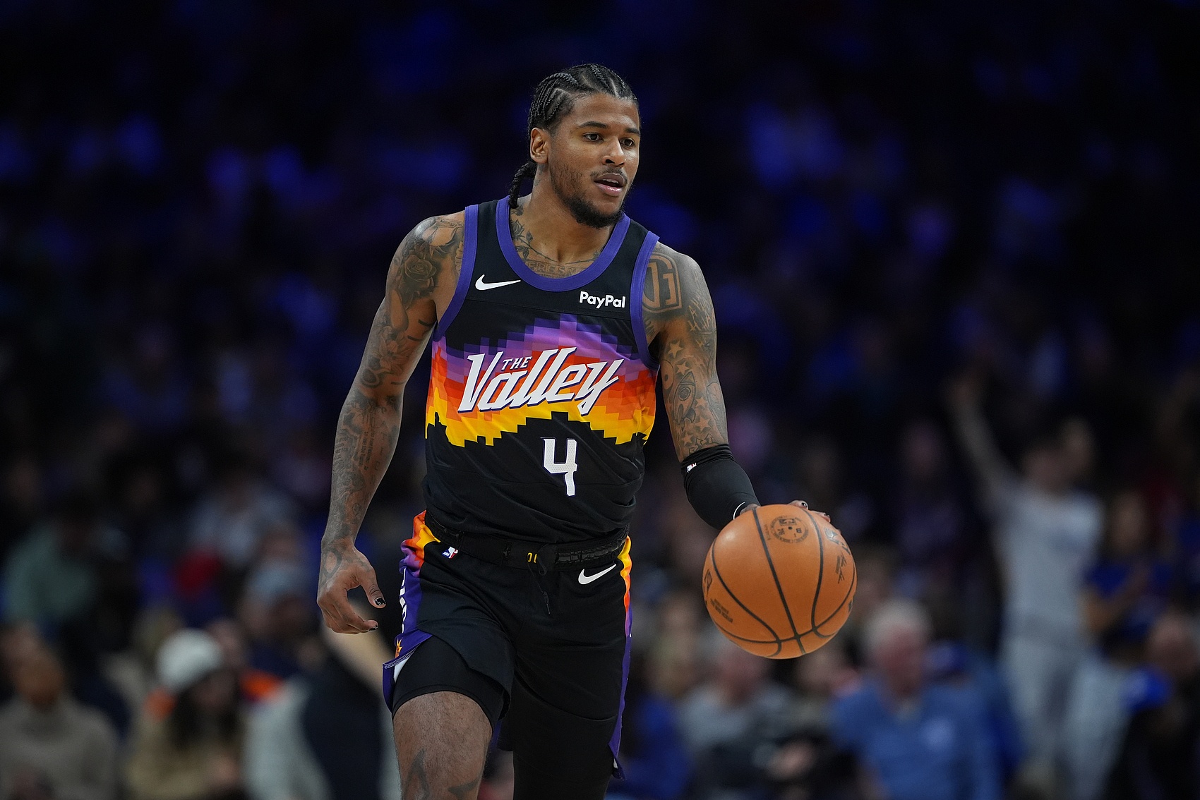 开云登录网址入口-9中4得11分！狄龙：杰伦·格林挡拆能出球还能自主创造进攻机会