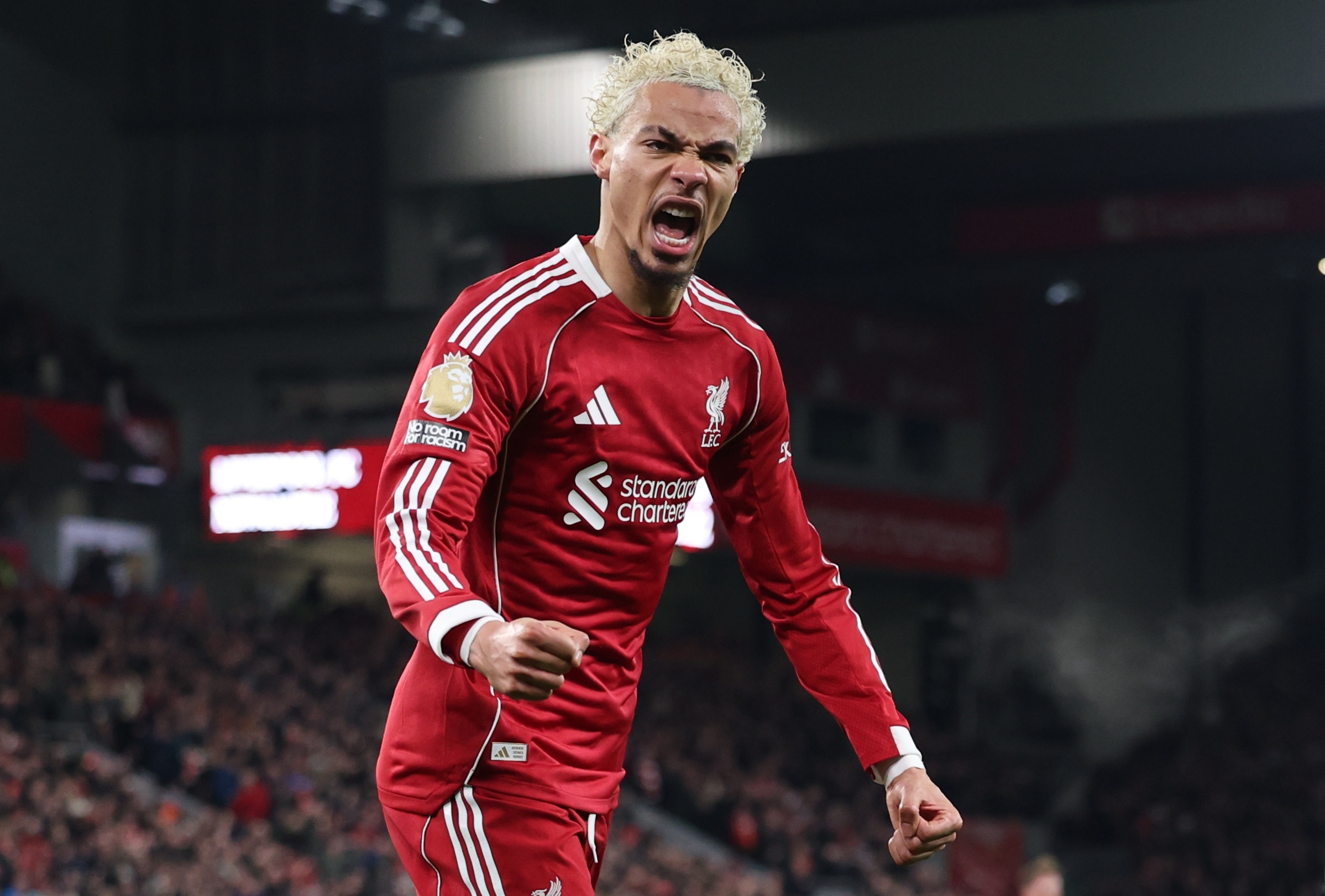 开云网站-埃基蒂克：我曾与历史最佳梅西并肩作战 会努力成为世界最佳前锋